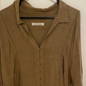 EUC We The Free Khaki Top